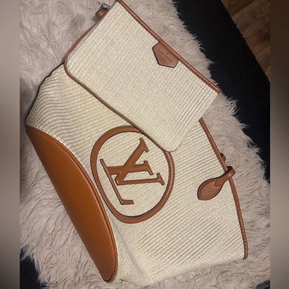 Louis Vuitton White and Brown Tote Bag **Trade only**